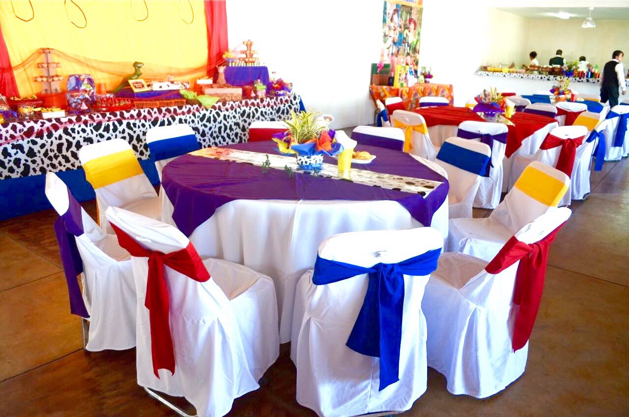 Salón decorado para fiesta infantil